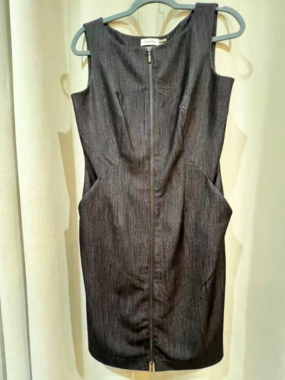 Calvin Klein Black Zip Front Sheath Dress Size 6 Sleeveless Pockets
